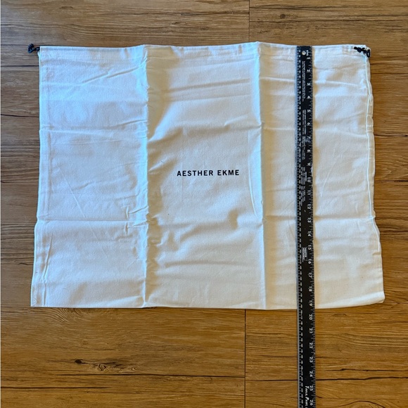 ✨ Aesther Ekme White Cotton Dust Bag – 16x13” Large Drawstring Pouch ✨ - Picture 3 of 4